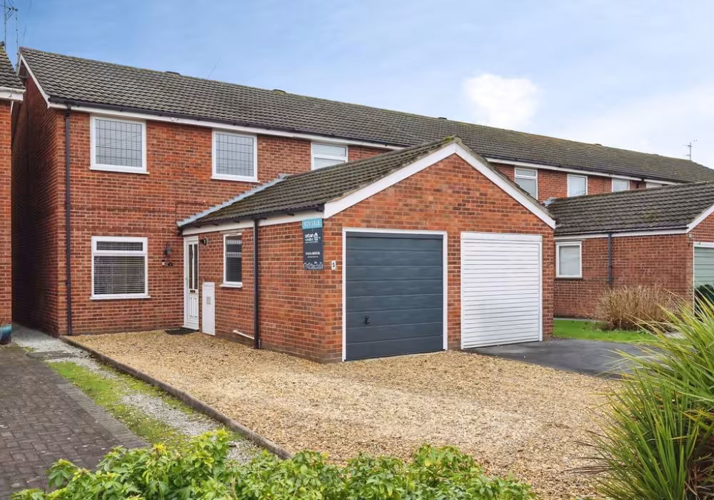 Endsleigh Close
