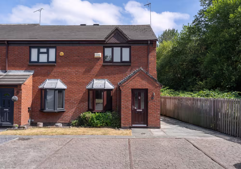 Heathfields Close