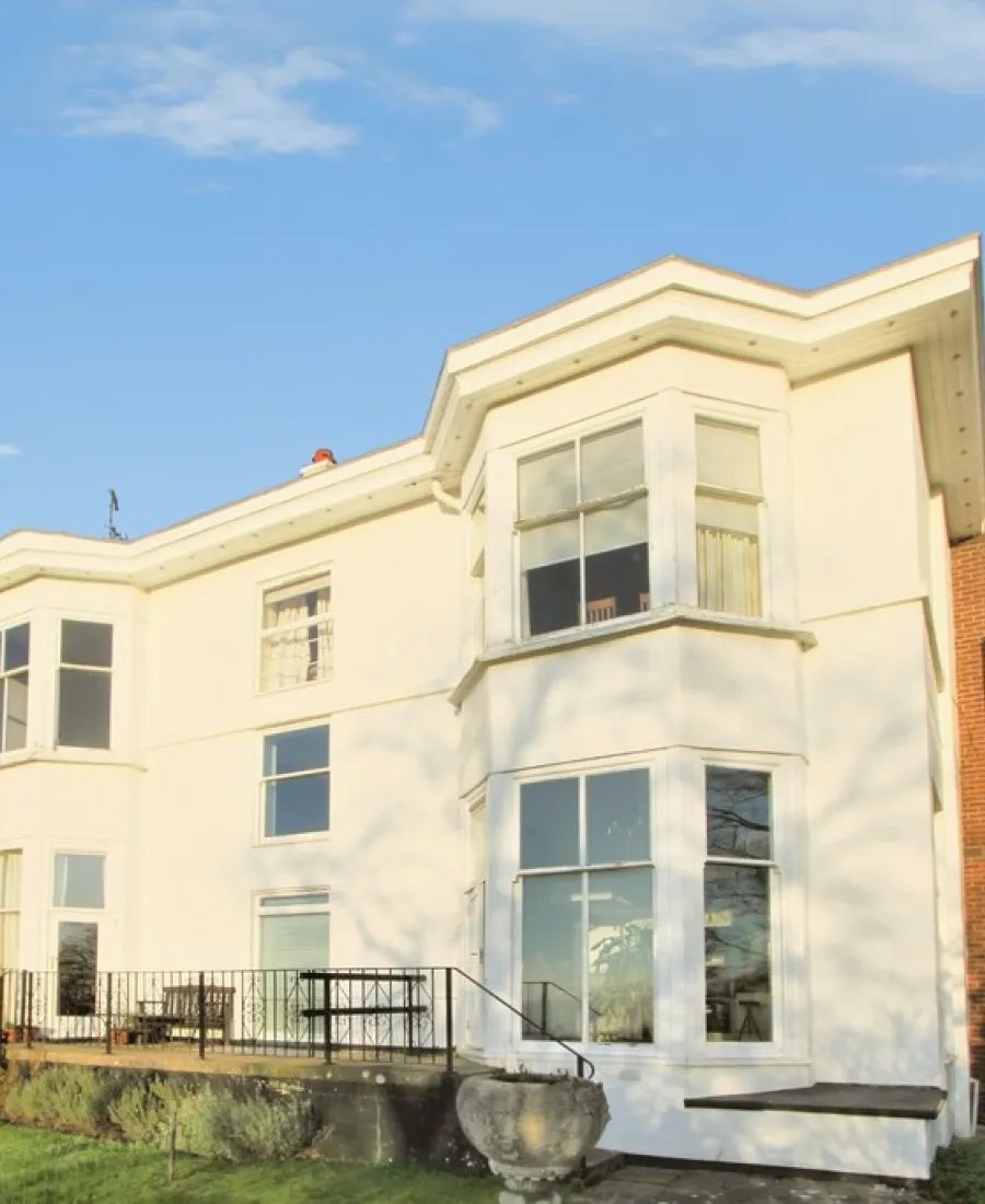 Black Friars Court