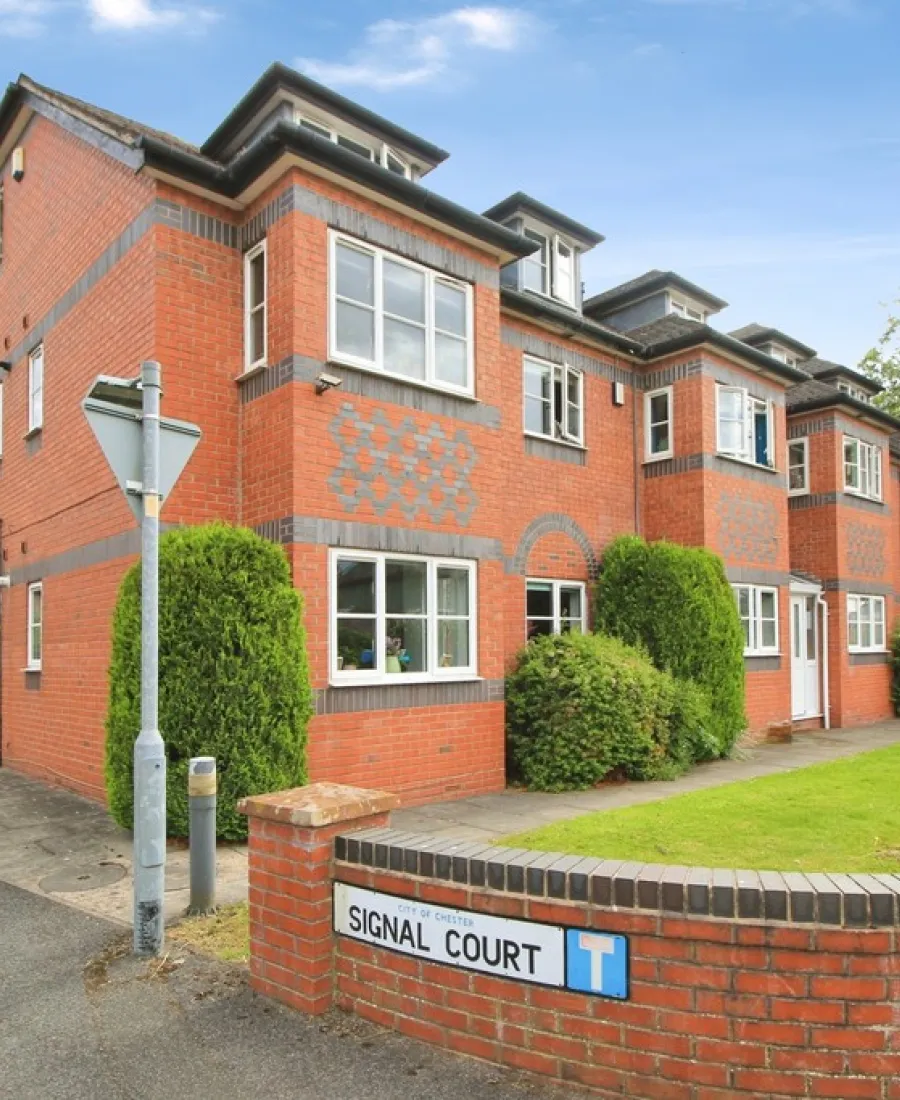 Signal Court